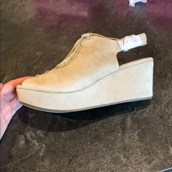 Corky's Natural Wedged Sandal - Picture 4 of 4